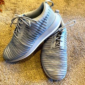 ⭐️ Nike sneakers